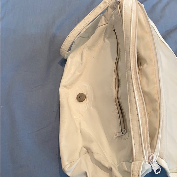 Vintage Dove white purse with 5 zip compartments - Picture 15 of 16
